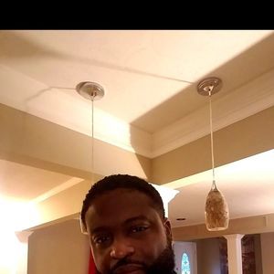 Meet your Posher, Nakia